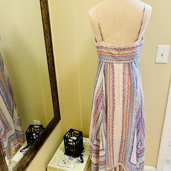 EUC BCBG maxi - Picture 2 of 5